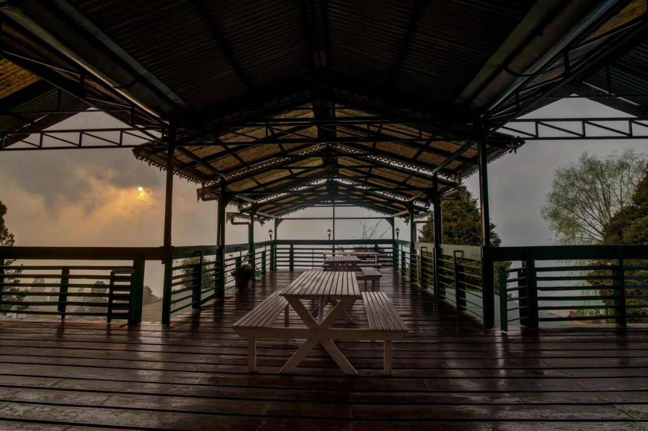 Muscatel Himalayan Resort - 400 Mts From Mall Road Darjeeling  Buitenkant foto