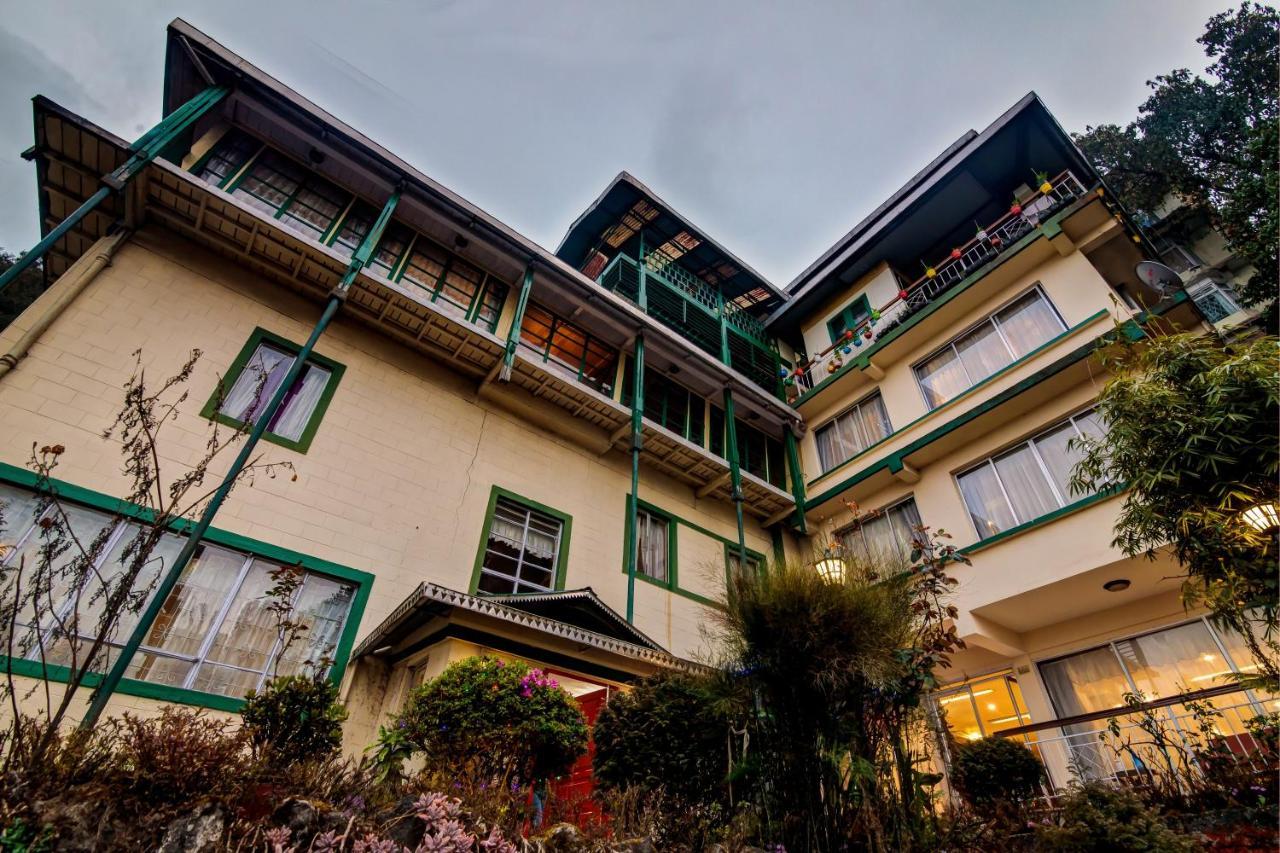 Muscatel Himalayan Resort - 400 Mts From Mall Road Darjeeling  Buitenkant foto